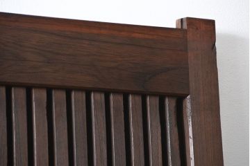 古民具・骨董 総欅材のシンプルな格子蔵戸(玄関戸)