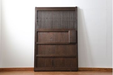 古民具・骨董 ヒノキ材の使い込まれた格子蔵戸(玄関戸)