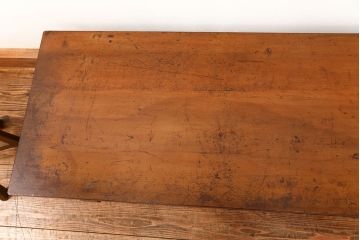 アンティーク家具　アンティーク 引き出し付き!作業台(テーブル・机・裁ち板・飾り台)