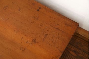 アンティーク家具　アンティーク 引き出し付き!作業台(テーブル・机・裁ち板・飾り台)