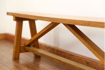 レトロ家具　昭和レトロ 古い木の長椅子(1)(ベンチ、長イス)