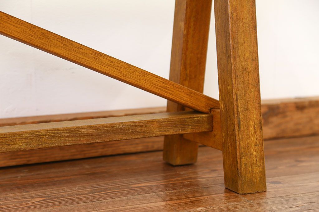 レトロ家具　昭和レトロ 古い木の長椅子(1)(ベンチ、長イス)