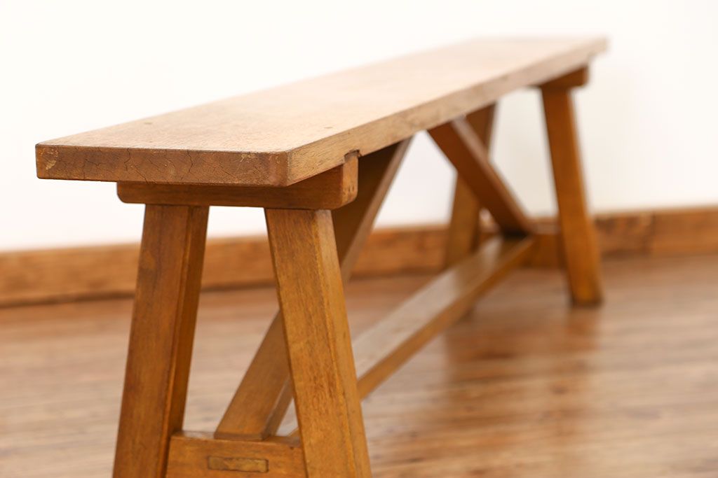 レトロ家具　昭和レトロ 古い木の長椅子(2)(ベンチ、長イス)