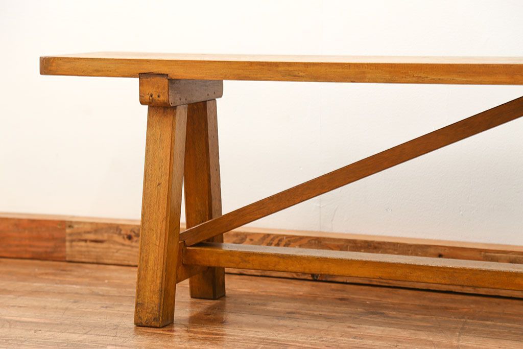 レトロ家具　昭和レトロ 古い木の長椅子(2)(ベンチ、長イス)