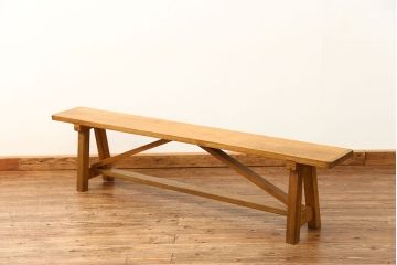 レトロ家具　昭和レトロ 古い木の長椅子(2)(ベンチ、長イス)