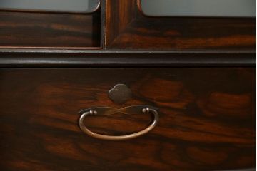 アンティーク家具　アンティーク 前面黒柿材のシックでモダンな脚付きテレビボード(TVボード、ローボード、収納棚)