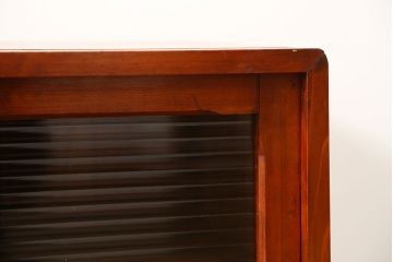 アンティーク家具　アンティーク 小振りなモールガラス収納棚(戸棚)