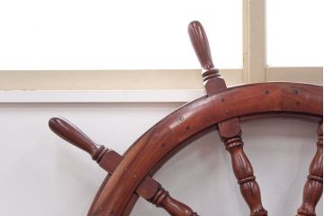 イギリスアンティーク 大振りな木製操舵輪(ラット)