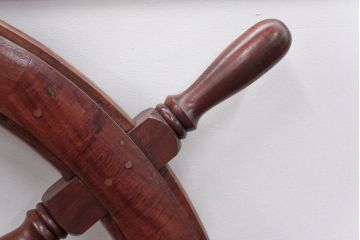 イギリスアンティーク 大振りな木製操舵輪(ラット)