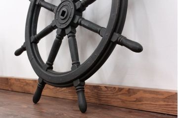 イギリスアンティーク・ビンテージ　ペンキのはげたラット(操舵輪)