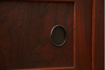 アンティーク家具　古民具・骨董 三方欅材の重厚な置き床(置床、ローボード、テレビボード)