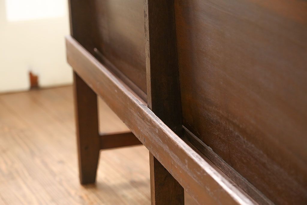 レトロ家具　昭和レトロ 古い木のシンプルな背もたれ付ベンチ(長イス・長椅子)