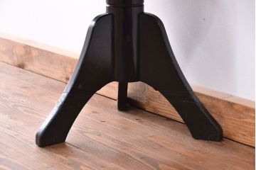 アンティーク家具　アンティーク かわいいデザインの回転スツール(丸椅子、イス)