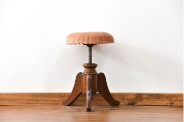 アンティーク家具　アンティーク 古い木のかわいい回転スツール(丸椅子、丸イス)