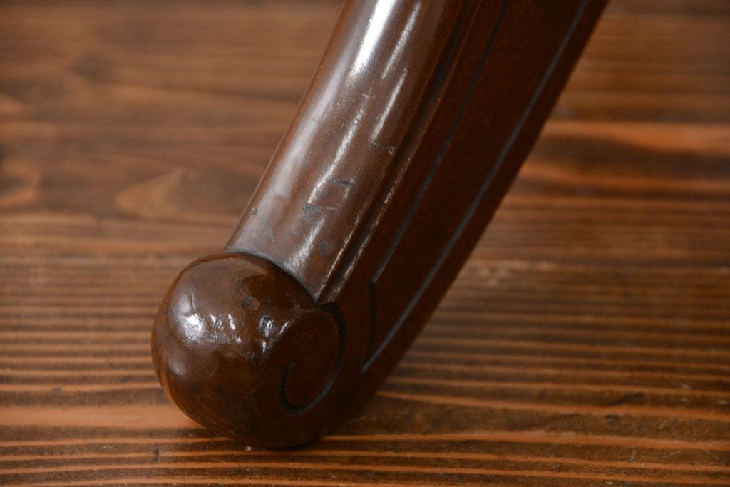 アンティーク家具　アンティーク 古い木のかわいい回転スツール(丸椅子、丸イス)