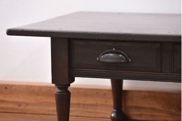 アンティーク家具　大正ロマン 古い栓材のかわいいアンティークテーブル(机、在宅ワーク、在宅用作業台、デスク)