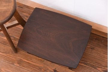 レトロ家具　昭和レトロ 古い木の小さな変わり型ちゃぶ台(テーブル、机)