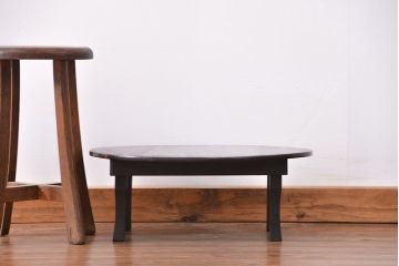 レトロ家具　昭和レトロ 古い木のシックで小振りな丸型ちゃぶ台(テーブル、机)