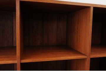 アンティーク家具　総無垢材の特大マス目棚(升目棚、飾り棚、陳列棚)4×4(1)