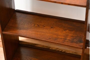 アンティーク家具　アンティーク 古い栓材の小さなかわいい本棚(飾り棚、ブックシェルフ)