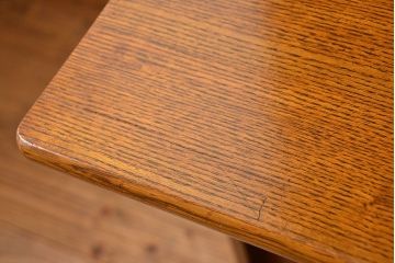 ヴィンテージ家具　1960年代 かわいいデザインのビンテージ食器棚(アンティーク、モールガラス、食器棚、収納棚)