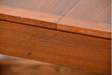 ヴィンテージ家具　ビンテージ デンマーク製　北欧ダイニングテーブル(エクステンションテーブル、北欧ビンテージ)