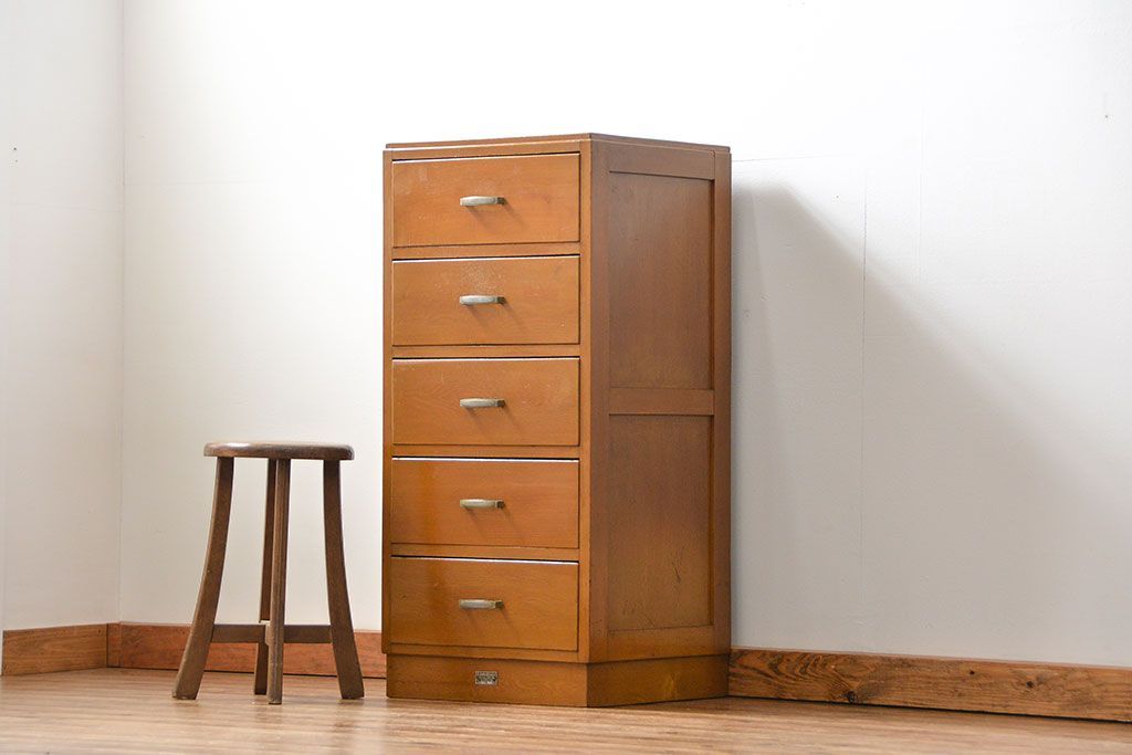 レトロ家具　昭和レトロ シンプルなデザインの縦型チェスト(引き出し、ドロワー)