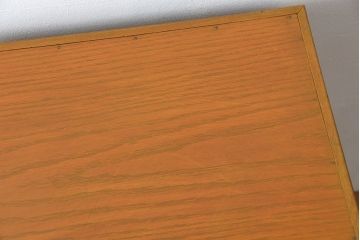 レトロ家具　昭和レトロ シンプルなデザインの縦型チェスト(引き出し、ドロワー)