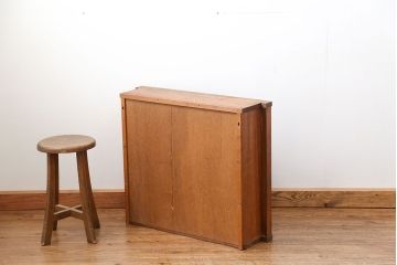 レトロ家具　昭和レトロ 1970年代　小振りな壁掛けマス目棚(飾り棚、ウォールラック)