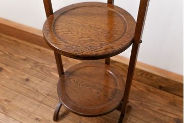 アンティーク家具　イギリスアンティーク オーク材　折り畳み式の小さな飾り棚(花台、スモールシェルフ、ケーキスタンド)