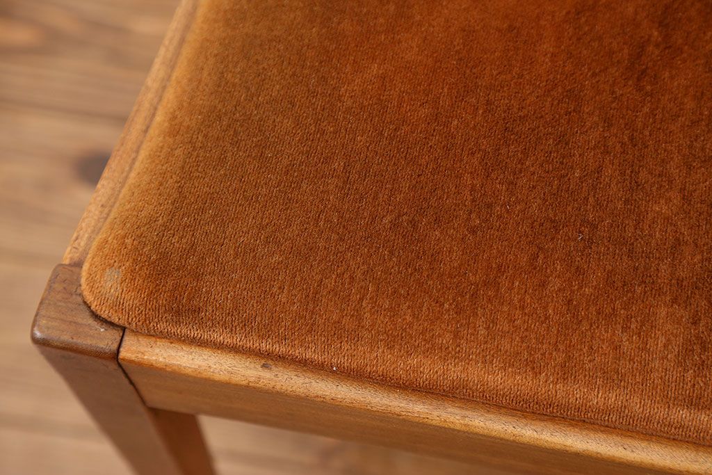 北欧ビンテージ家具　G-PLAN(ジープラン)ダイニングチェア1脚(1)(椅子、イス)