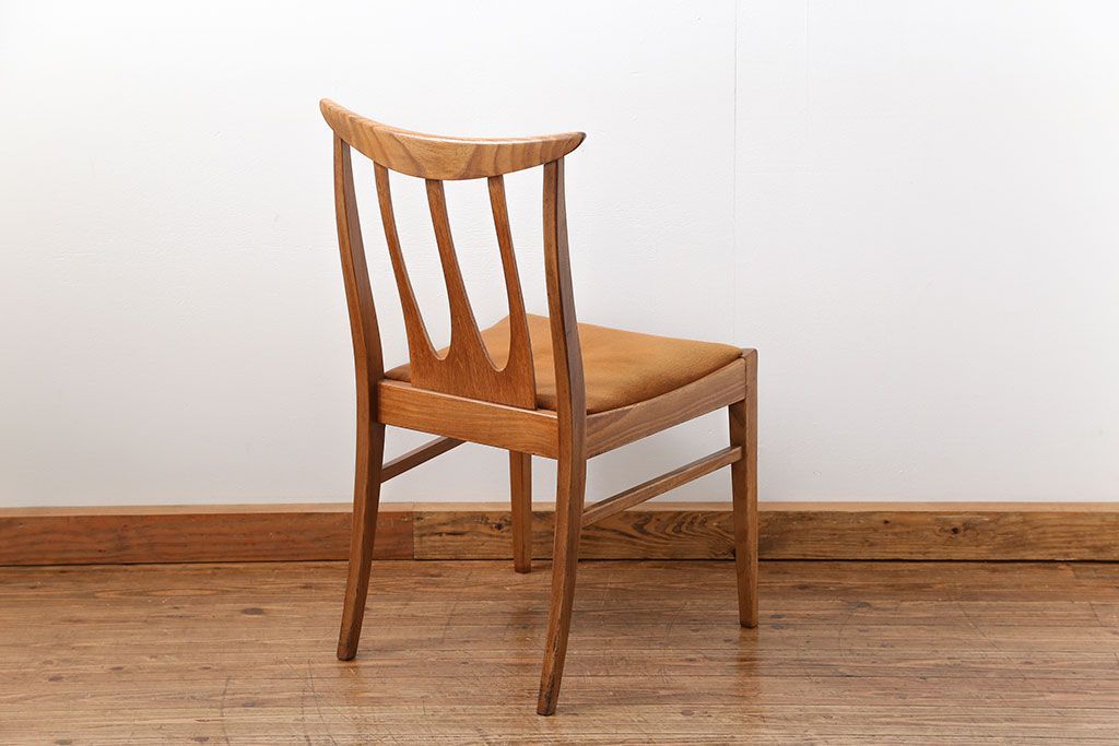 北欧ビンテージ家具　G-PLAN(ジープラン)ダイニングチェア1脚(1)(椅子、イス)