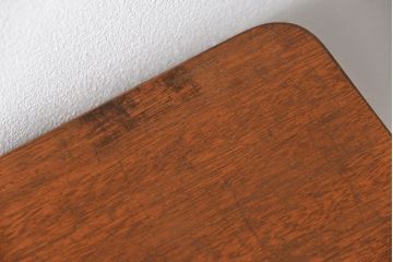 レトロ家具　アンティーク 天板一枚板!古材を使ったレトロなスクエア型センターテーブル(小)(1)