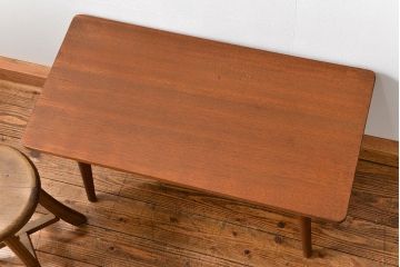 レトロ家具　ラフジュ工房オリジナル 天板一枚板!古材を使ったレトロなスクエア型センターテーブル(小)(2)