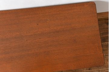 レトロ家具　ラフジュ工房オリジナル 天板一枚板!古材を使ったレトロなスクエア型センターテーブル(小)(2)