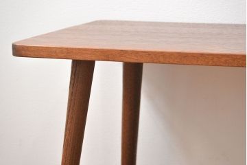 レトロ家具　ラフジュ工房オリジナル 天板一枚板!古材を使ったレトロなスクエア型センターテーブル(小)(2)