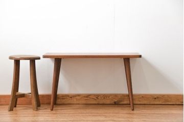 レトロ家具　昭和レトロ 天板一枚板!古材を使ったレトロなスクエア型アンティークセンターテーブル