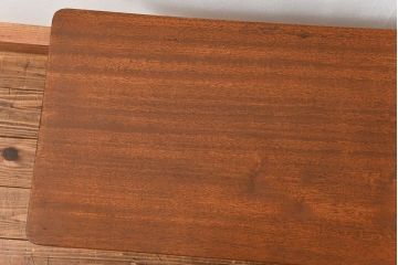 レトロ家具　昭和レトロ 天板一枚板!古材を使ったレトロなスクエア型アンティークセンターテーブル