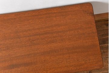 レトロ家具　ラフジュ工房オリジナル 天板一枚板!古材を使ったレトロなスクエア型センターテーブル(小)(4)