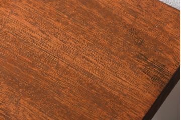 レトロ家具　ラフジュ工房オリジナル 天板一枚板!古材を使ったレトロなスクエア型センターテーブル(小)(4)