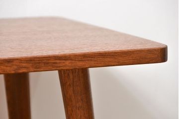 レトロ家具　ラフジュ工房オリジナル 天板一枚板!古材を使ったレトロなスクエア型センターテーブル(小)(4)