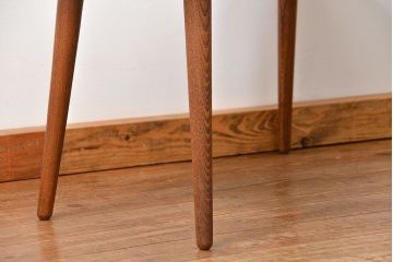 レトロ家具　ラフジュ工房オリジナル 天板一枚板!古材を使ったレトロなスクエア型センターテーブル(小)(4)