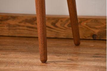 レトロ家具　ラフジュ工房オリジナル 天板一枚板!古材を使ったレトロなスクエア型センターテーブル(小)(4)
