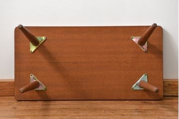 レトロ家具　ラフジュ工房オリジナル 天板一枚板!古材を使ったレトロなスクエア型センターテーブル(小)(4)