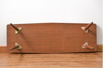 アンティーク家具　アンティーク 天板一枚板!古材を使った緩やかな曲線のセンターテーブル(大)(1)