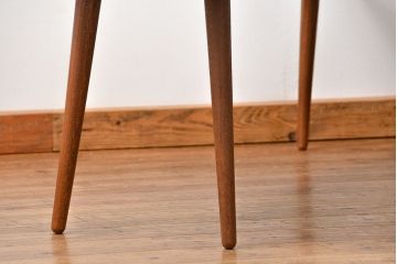 レトロ家具　昭和レトロ 天板一枚板!古材を使った緩やか曲線のセンターテーブル(2)