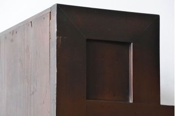 アンティーク家具　古民具・骨董 使い込まれた重厚な薄型階段箪笥(箱階段)