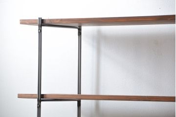 ラフジュオリジナル　アイアンの薄型飾り棚【小】(1)(陳列棚、アイアンラック)