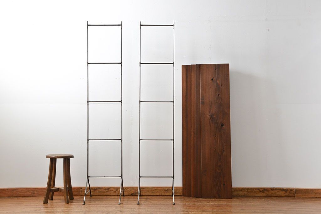 ラフジュオリジナル　アイアンの薄型飾り棚【小】(1)(陳列棚、アイアンラック)