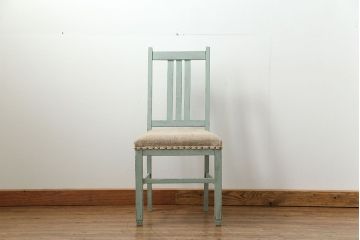 アンティーク家具　アンティークリネン座面のかわいいペイントチェア(イス、椅子)